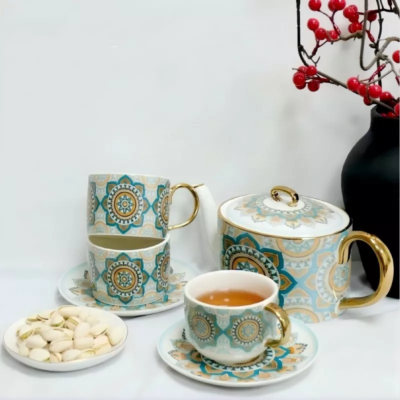 Kaffeartiklar i bohemisk stil
